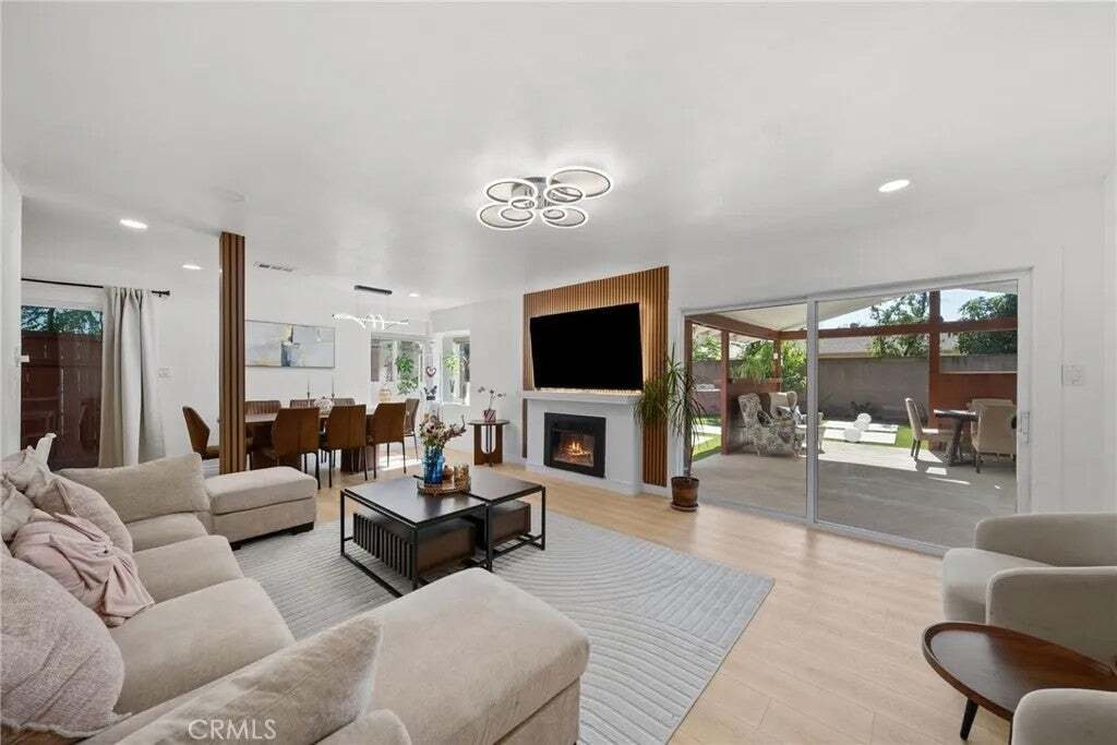 House in West Hills, California, United States 3 - 18597861