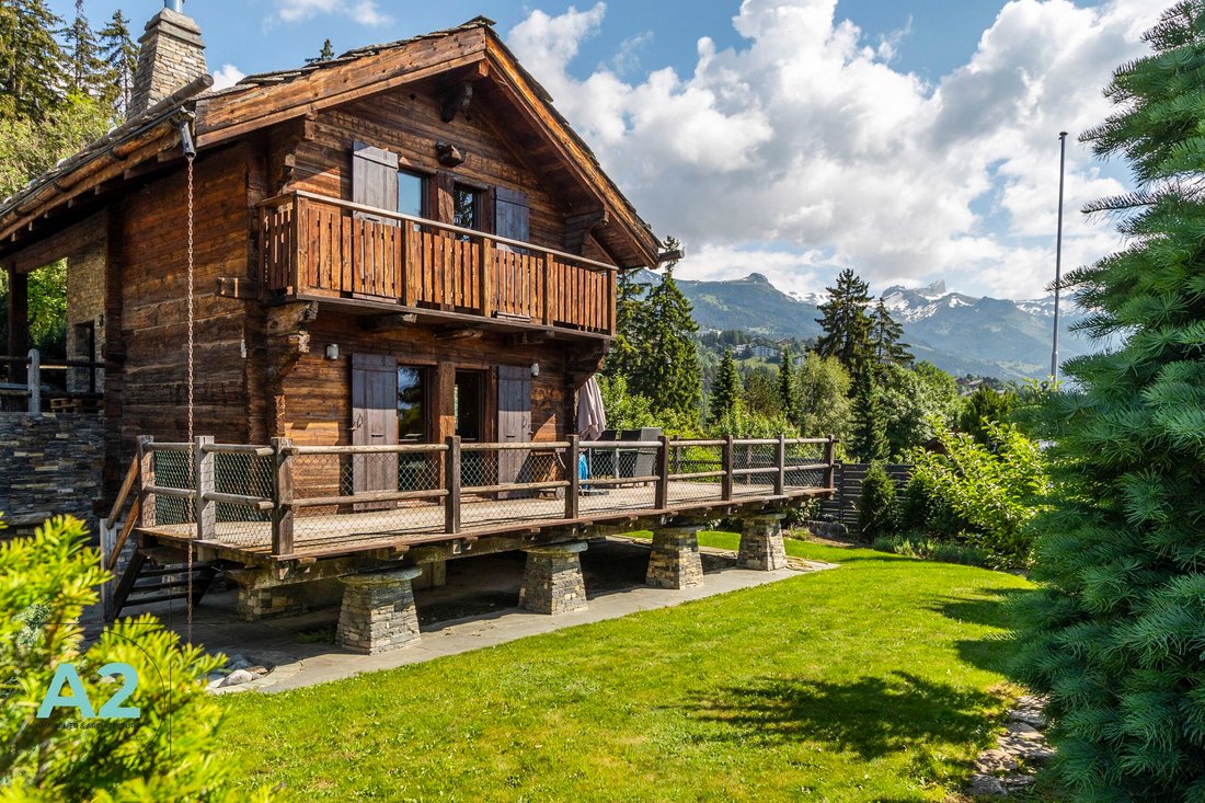 Chalet in Crans-Montana, Valais, Switzerland 1 - 18599848