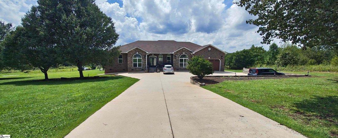 House in Campobello, South Carolina, United States 1 - 18591146
