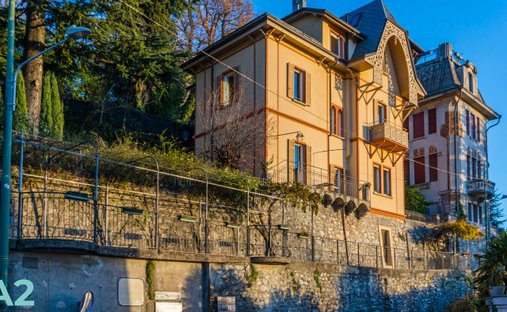 Villa in Brunate, Lombardei, Italien 1