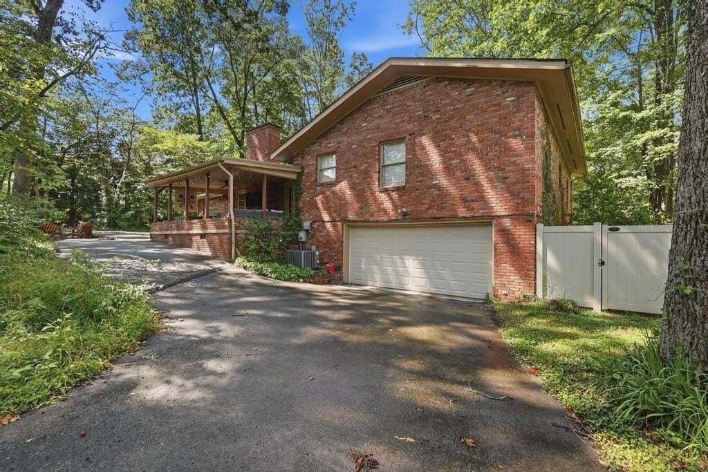 House in Cookeville, Tennessee, United States 3 - 18601663