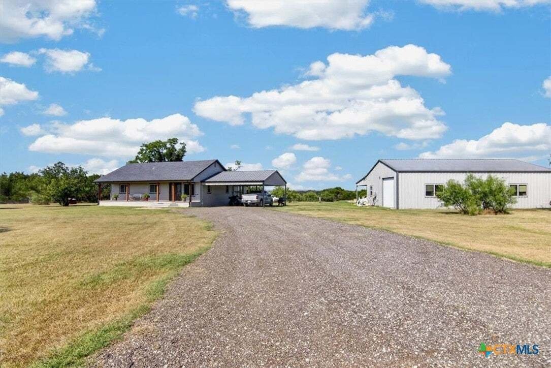 House in The Grove, Texas, United States 5 - 18600346