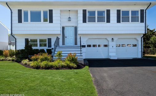 House in Monmouth Beach, New Jersey, United States 1