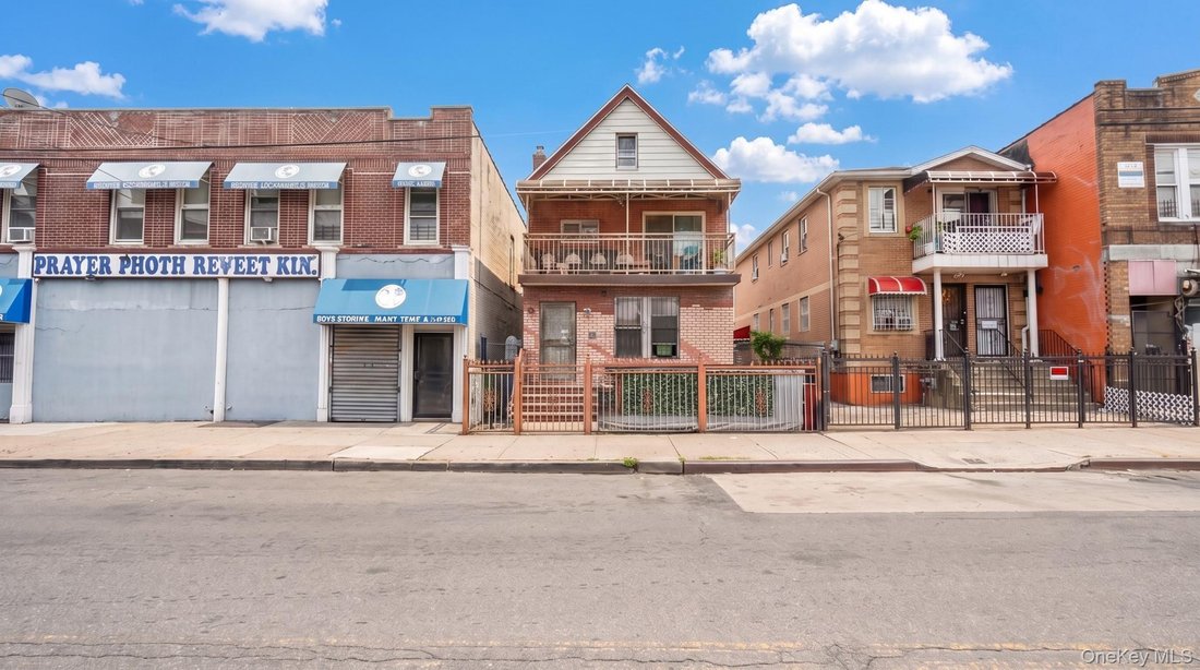 House in New York, New York, United States 2 - 18600826