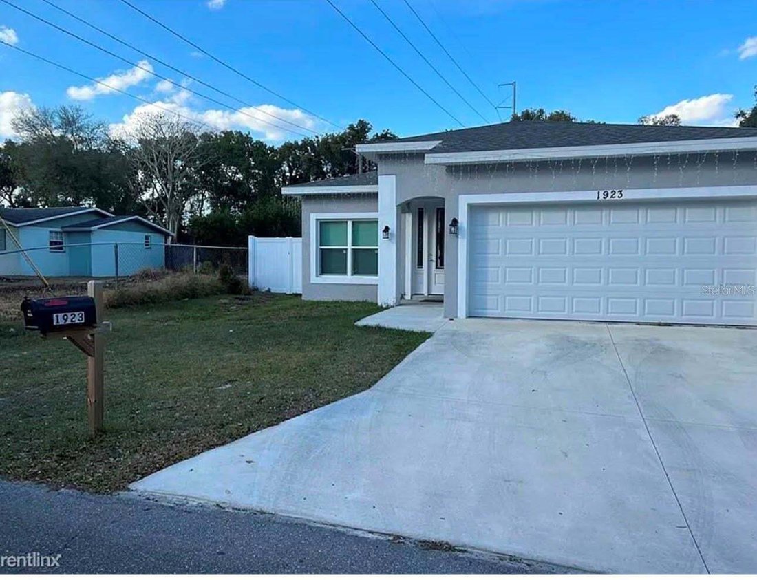 House in Tampa, Florida, United States 1 - 18601338