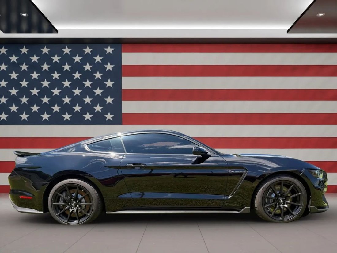 Coupe in Yorktown, VA, United States 1 - 18603248