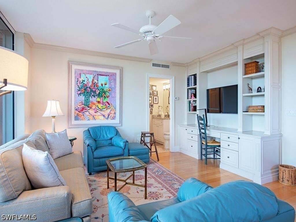 Condo in Naples, Florida, United States 4 - 18596358