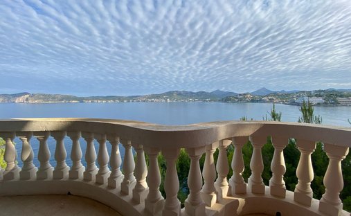 Villa in Santa Ponsa, Balearic Islands, Spain 1