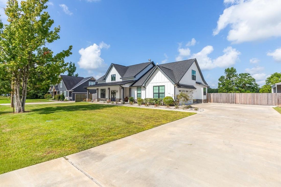 House in Sour Lake, Texas, United States 2 - 18602044