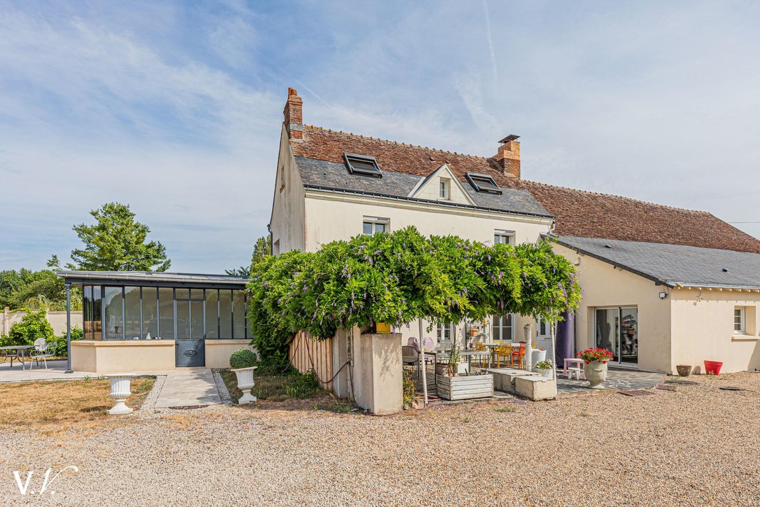 House in Azay-sur-Cher, Centre-Val de Loire, France 1 - 18589786