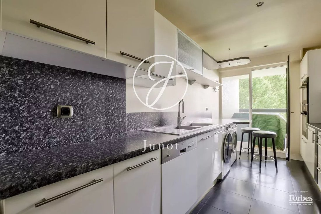 Apartment in Mazurières, Rueil-Malmaison, France 4 - 18602758