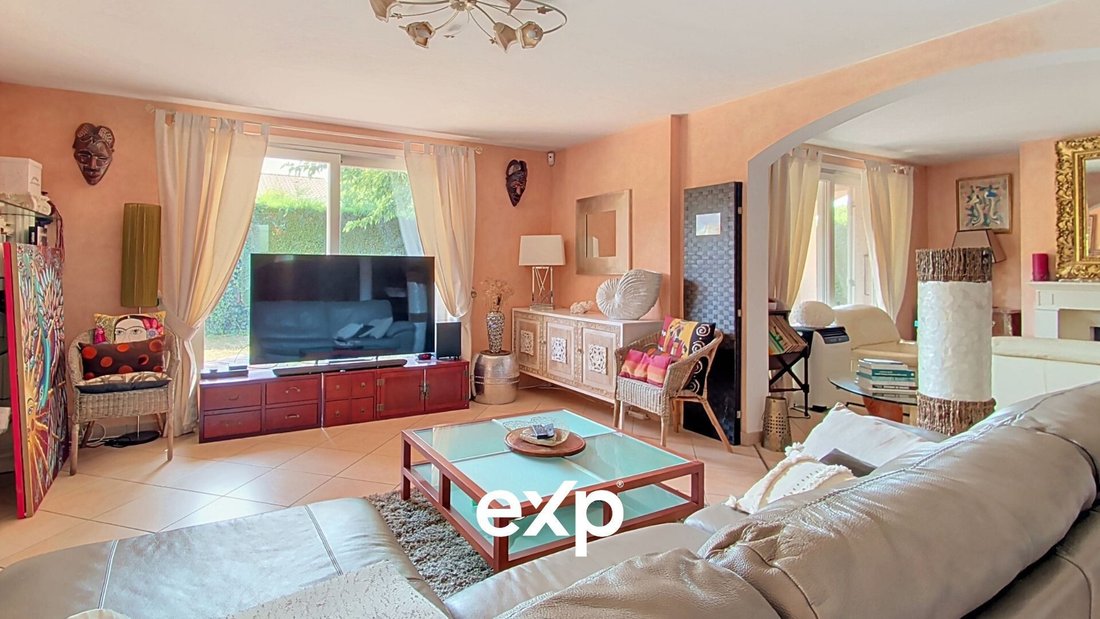 Villa in Veigy-Foncenex, Auvergne-Rhône-Alpes, France 4 - 18604072