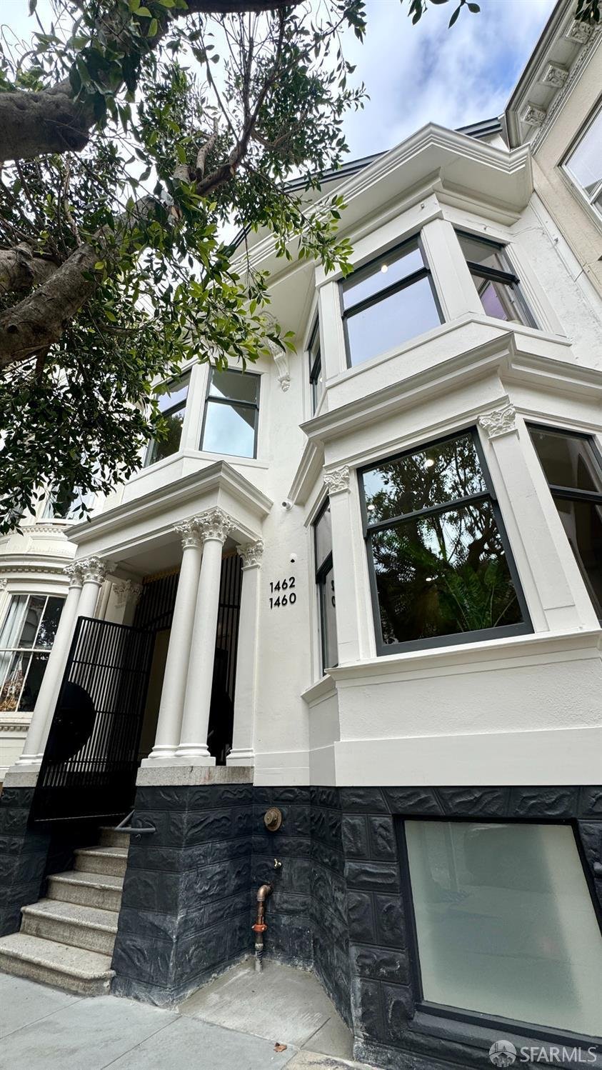 San Francisco, California, United States 1 - 18599637