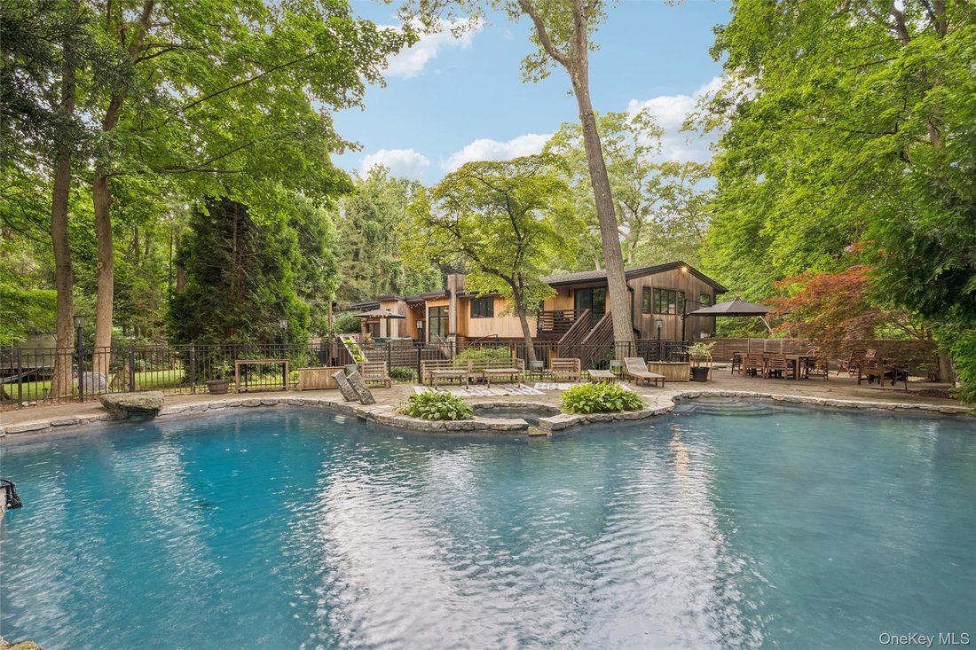 House in Cold Spring Harbor, New York, United States 3 - 18572230