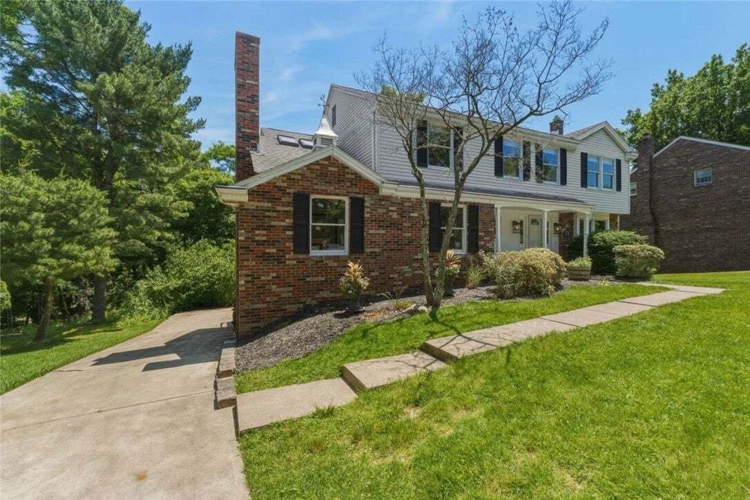 House in Mount Lebanon, Pennsylvania, United States 2 - 18180819