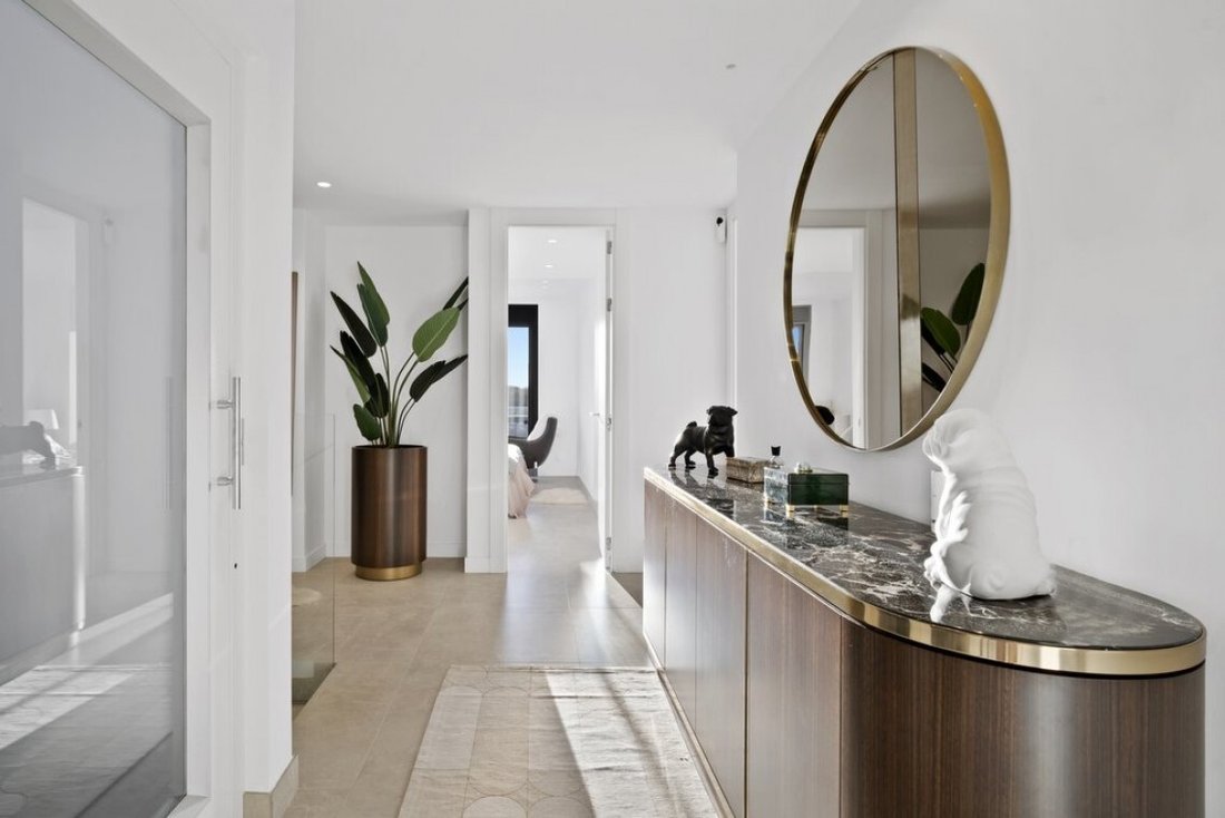 Villa in Nueva Andalucia, Marbella, Spain 4 - 18597395