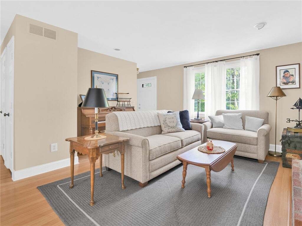 House in Coventry, Rhode Island, United States 5 - 18600020
