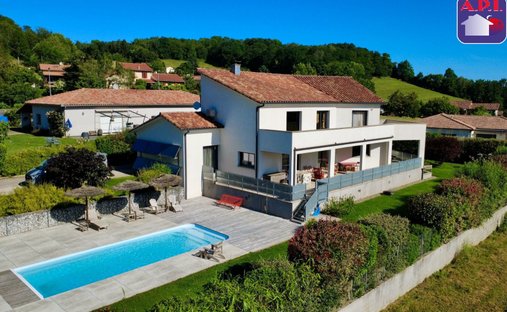 House in Rive Droite, Saint-Girons, France 1