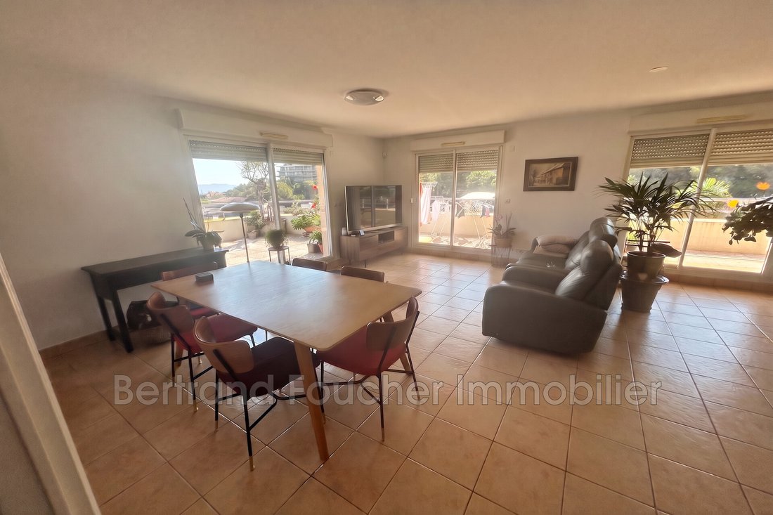 Apartment in Sud, Cavalaire-sur-Mer, France 5 - 18598069