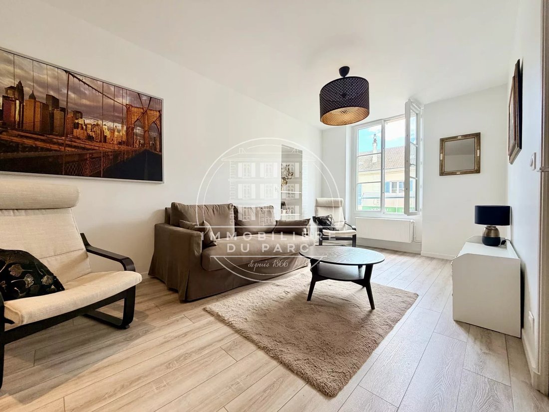 Apartment in Saint-Germain-en-Laye, Ile-de-France, France 4 - 17429791