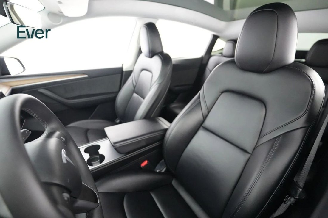 Suv in San Francisco, CA, United States 4 - 18579954