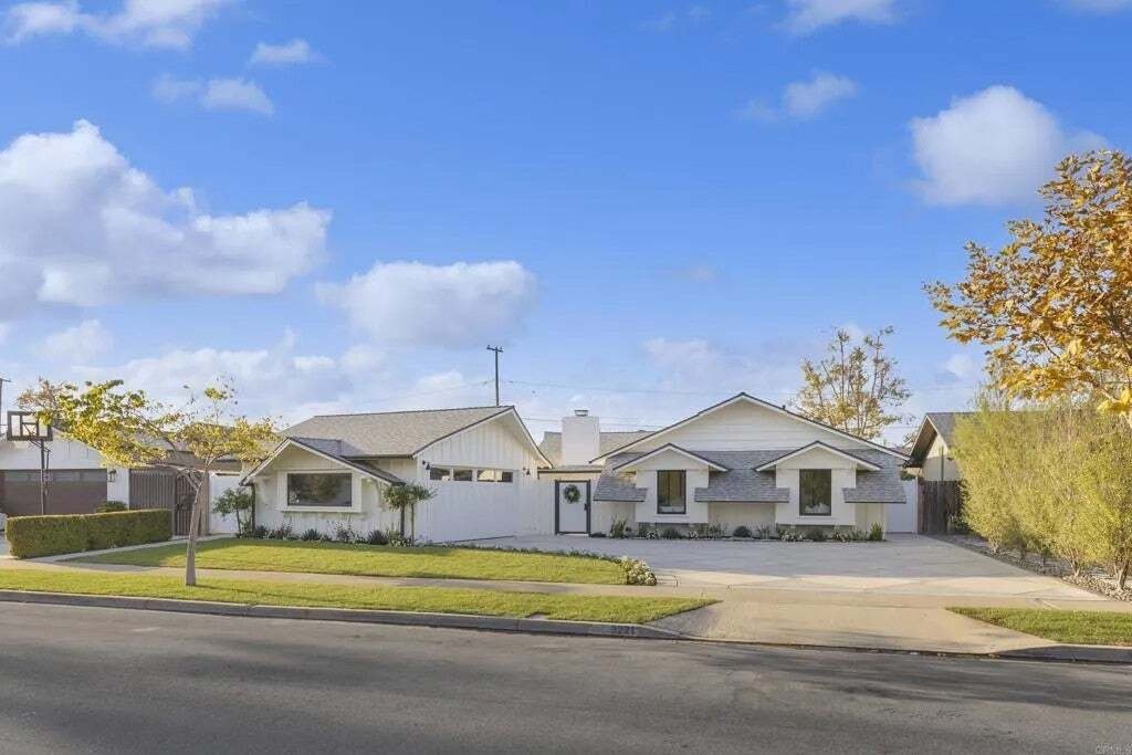 House in Los Alamitos, California, United States 1 - 18597908