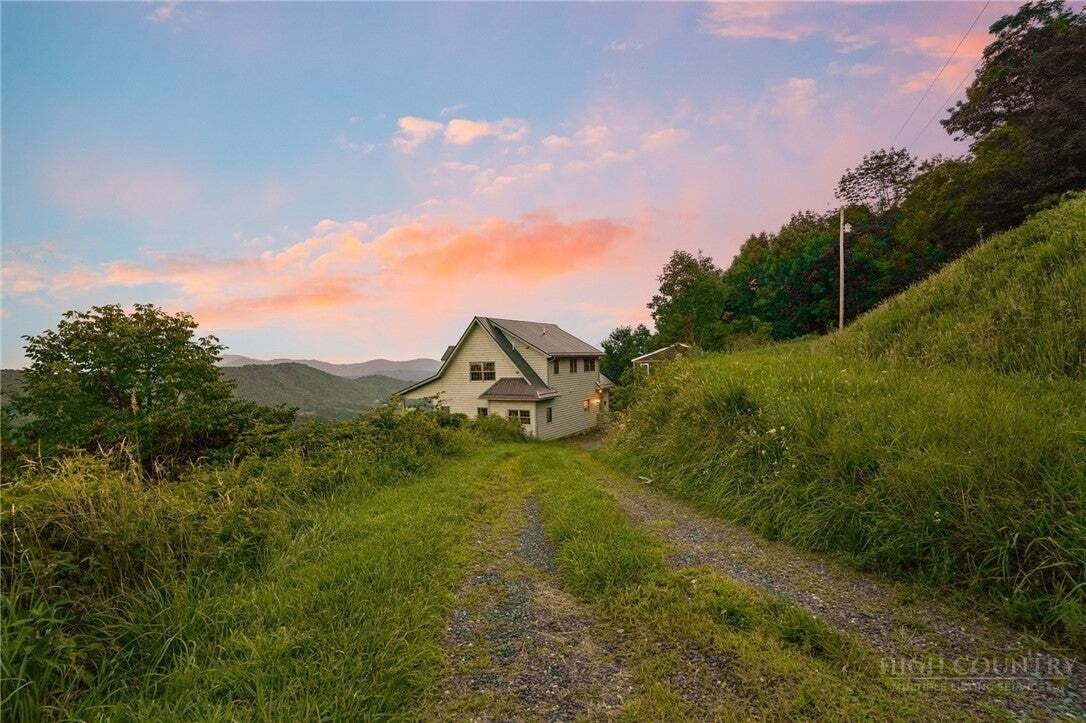 House in Newland, North Carolina, United States 2 - 18594569