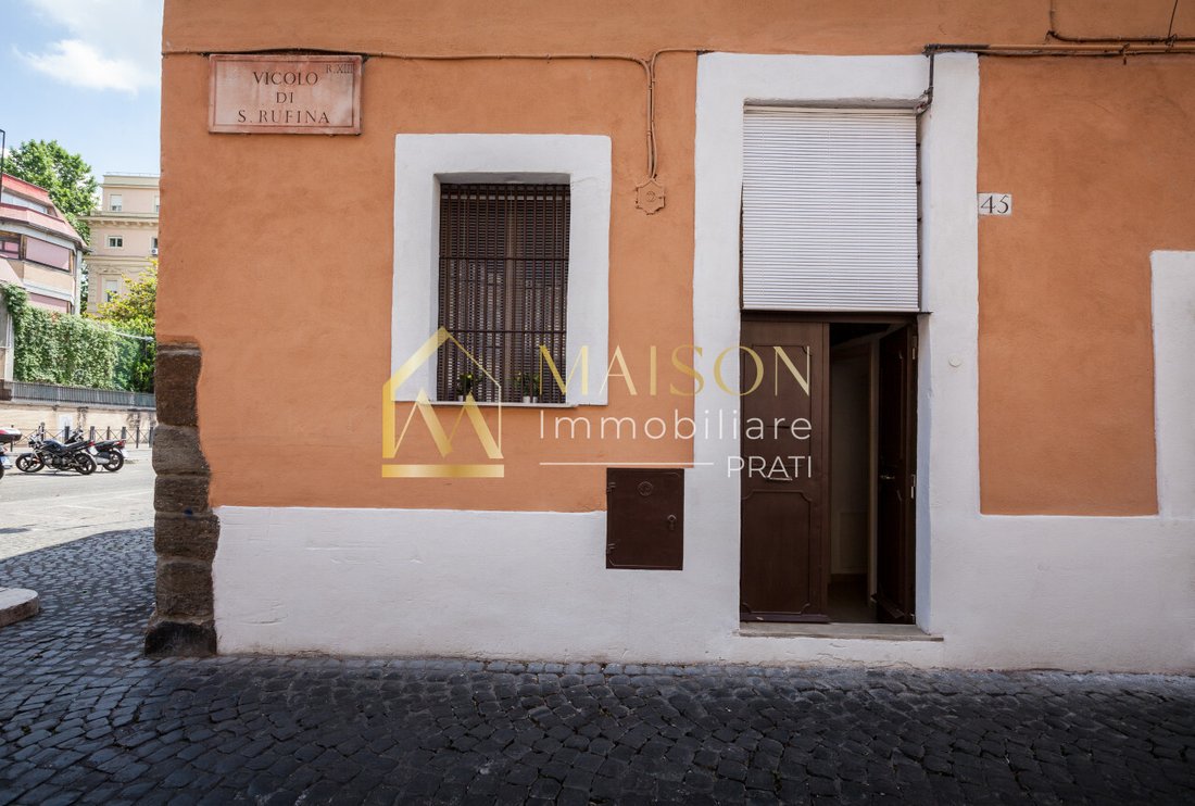 Apartment in Trastevere, Rome, Italy 1 - 18602899