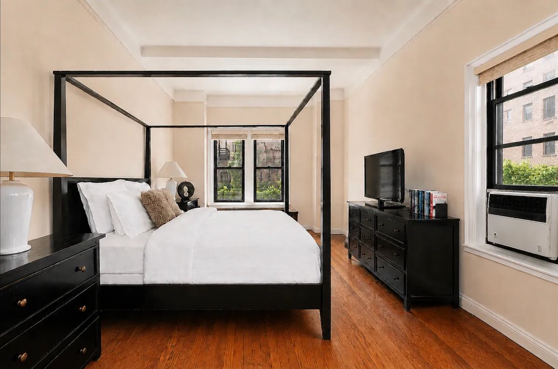 Co Op in New York, New York, United States 3 - 18602390