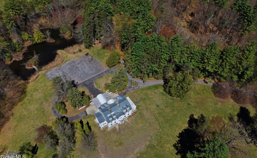 House in Saratoga Springs, New York, United States 1