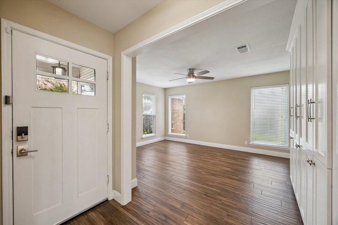 House in Houston, Texas, United States 5 - 18597899