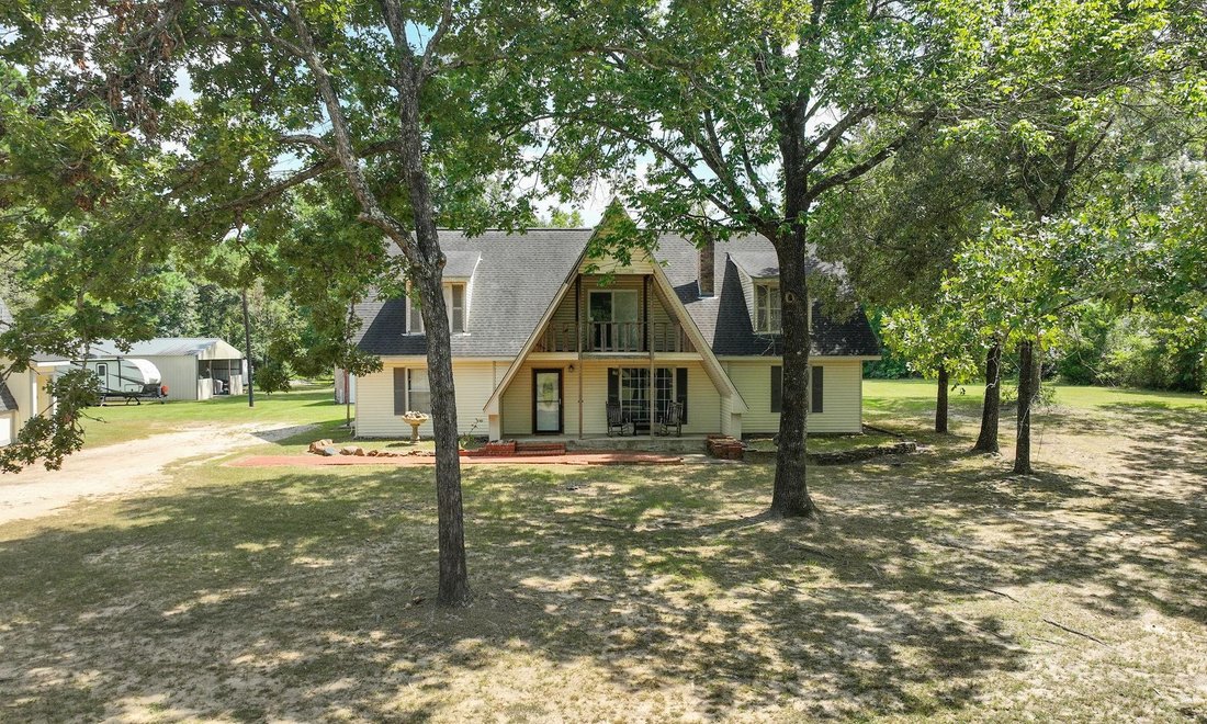 House in Montgomery, Texas, United States 1 - 18602129