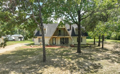 House in Montgomery, Texas, United States 1