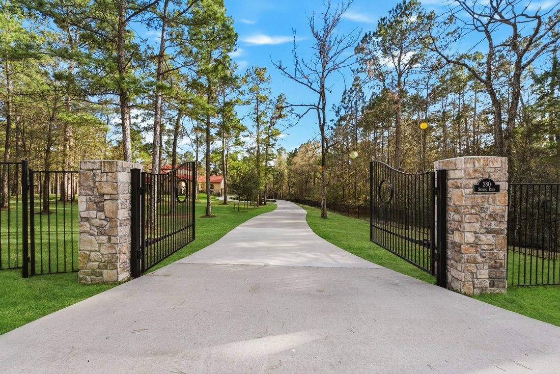 House in Huntsville, Texas, United States 3 - 18603592