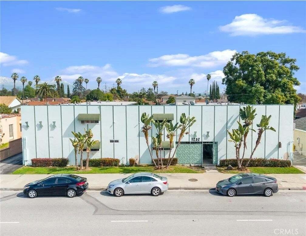 San Gabriel, California, United States 3 - 17633317