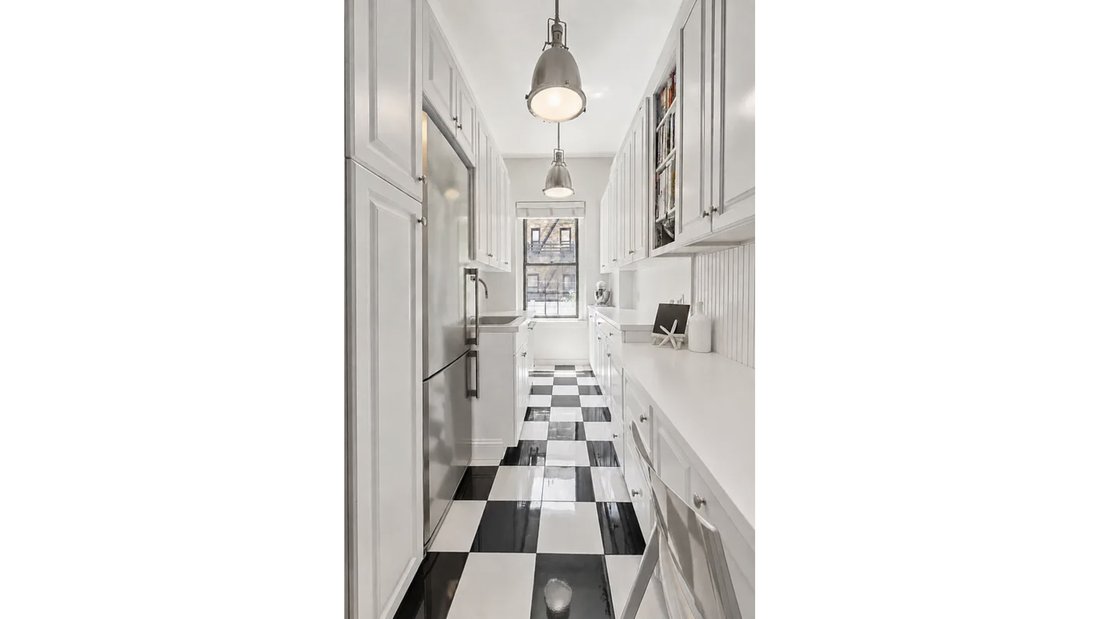 Co Op in New York, New York, United States 4 - 18602390