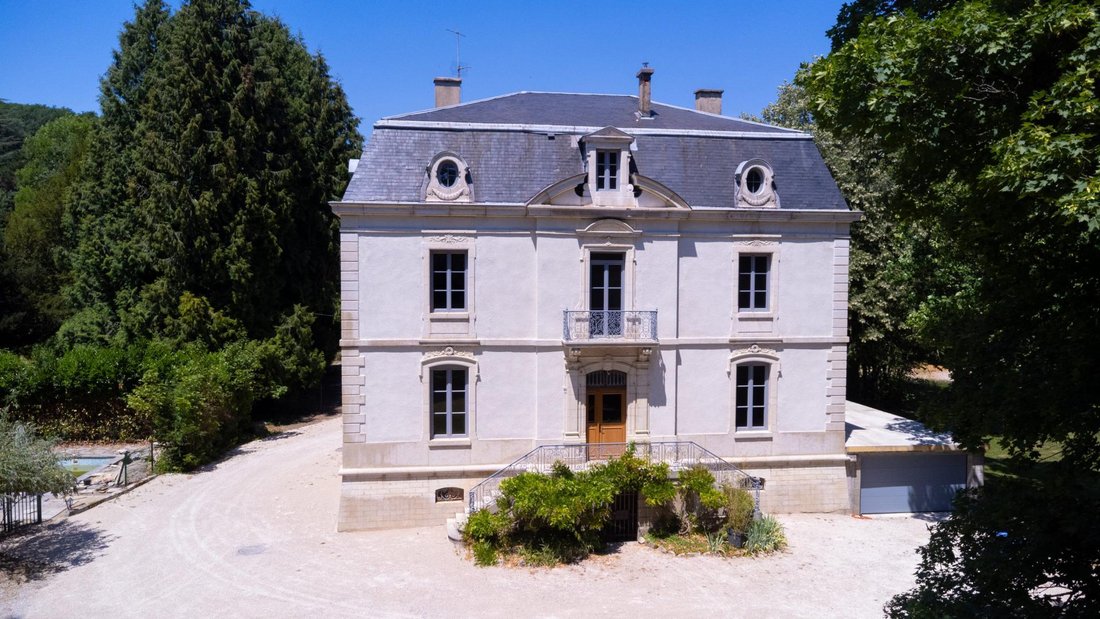 House in Neuville-sur-Ain, Auvergne-Rhône-Alpes, France 1 - 18417066