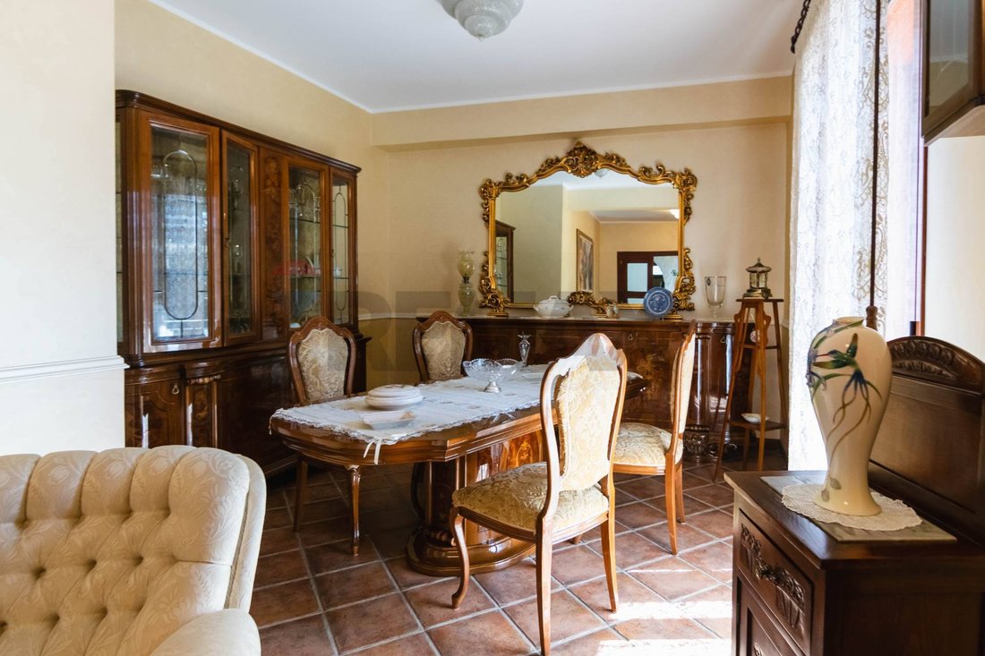 Villa in Belpasso, Sicily, Italy 3 - 18603447