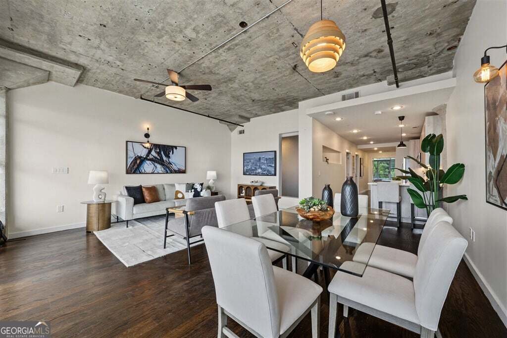 Condo in Atlanta, Georgia, United States 5 - 18597761