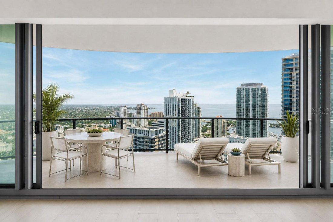 Condo in St. Petersburg, Florida, United States 1 - 17916581