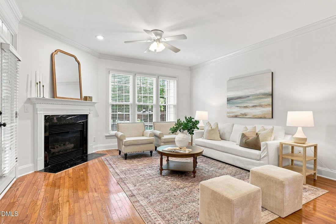 Townhouse in Raleigh, North Carolina, United States 3 - 18601512