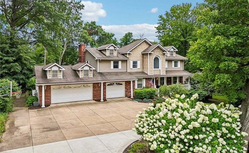 House in Tallmadge, Ohio, United States 1