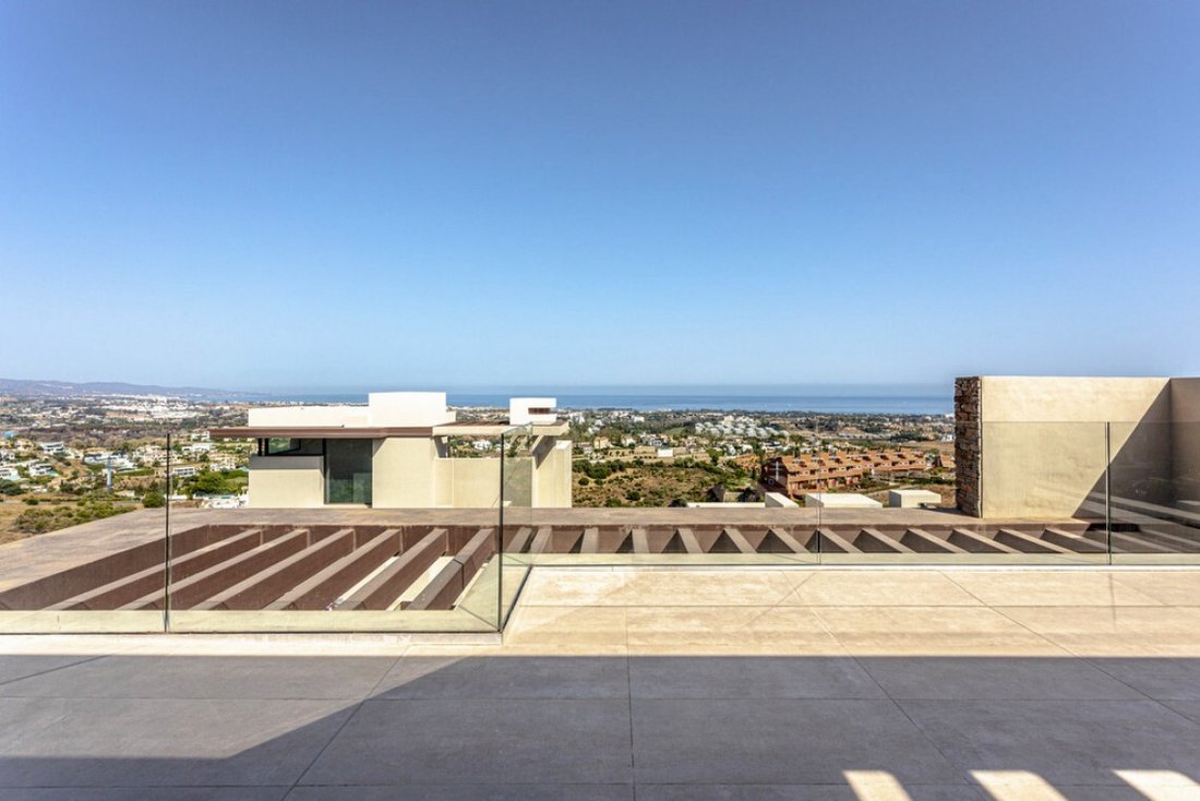 Villa in Benahavis, Andalusia, Spain 3 - 18597142