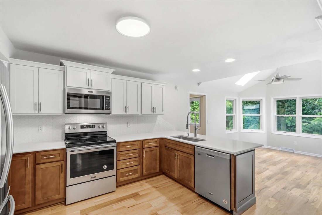 House in Cedarburg, Wisconsin, United States 2 - 18596366