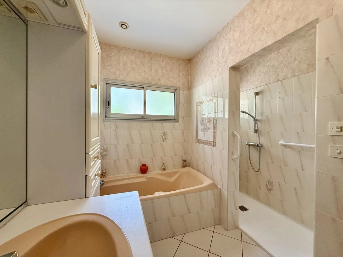 House in Les Pins, Saint-Brevin-les-Pins, France 4 - 18598327