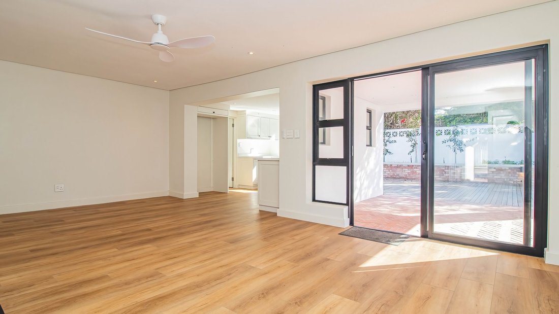 House in Overstrand Local Municipality, Western Cape, South Africa 5 - 18598854