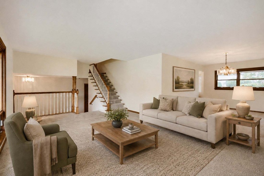 House in Schaumburg, Illinois, United States 5 - 18562592