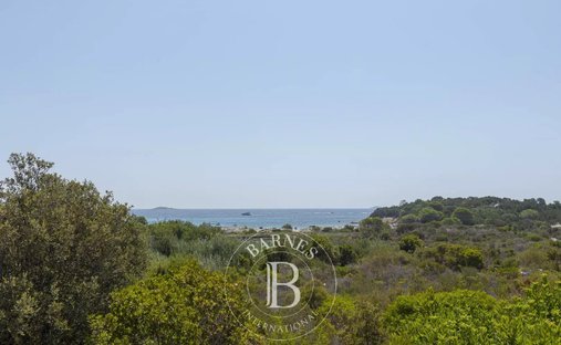 Maison à Porto-Vecchio, Corse, France 1