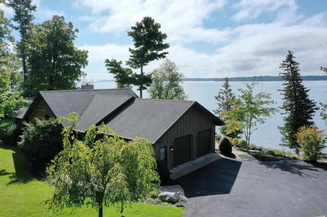 House in Central Lake, Michigan, United States 3 - 18600176