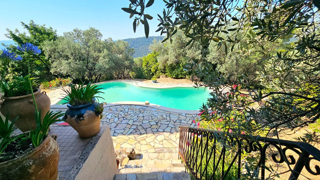 Villa in Bargemon, Provence-Alpes-Côte d'Azur, France 1 - 18602918